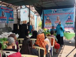 Bantu Masyarakat, dr. Anna Caleg Partai Gelora Gelar Bazar Sembako Murah di Gembong Surabaya