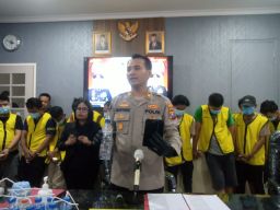 Satresnarkoba Polrestabes Surabaya Gerebek Kampung Narkoba Kunti, 11 Orang Diamankan