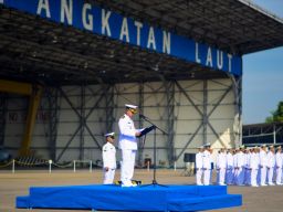 Personel Penerbangan TNl AL Wilayah Surabaya Peringati Hari Lahir Pancasila