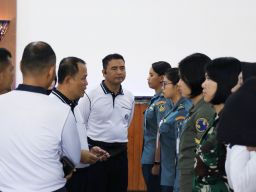 Danpuspenerbal Berikan Santiaji pada Prajurit Kowal Jajaran Penerbangan Wilayah Surabaya