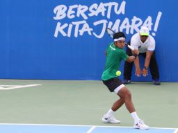 Tim Tenis Lapangan Putra-Putri Jatim Tembus Final PON