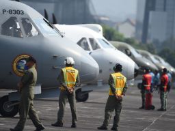 Puluhan Pesud Puspenerbal Tampil Dihadapan Presiden dalam HUT ke-79 TNI, Tunjukkan Kekuatan TNI AL