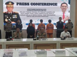 Polda Jatim Amankan Komplotan Penyebaran Video Hoax Gubernur Jawa Timur