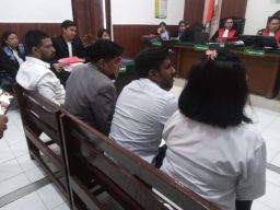 Tiga Terdakwa Komplotan Pengiriman TKI Ilegal Diadili Di PN Surabaya