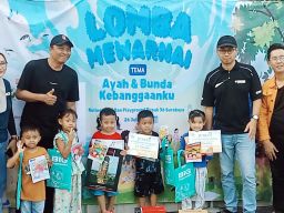 Aliansi Wartawan Surabaya Adakan Lomba Mewarnai Jadi Media Edukasi Peran Ayah Bunda untuk Anak"