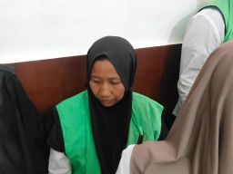 Kepala Toko Emas Novita Gelapkan Emas Rp 948 Juta, Terdakwa Hermin Diadili