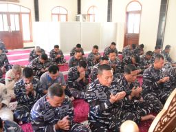 Prajurit Mako Puspenerbal Doa Bersama untuk Keselamatan Bangsa