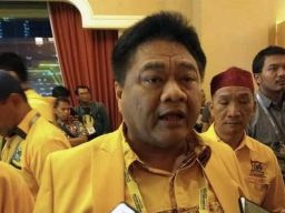 Nonaktif Adies Kadir Dinilai Setengah Hati, Ridwan Hisjam Serukan Reformasi Jilid II