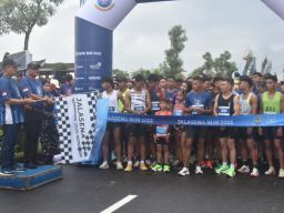 Danguskamla Koarmada II Lepas Peserta Jalasena Run 2025 di Bali