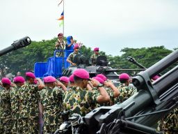 Prajurit Menart 2 Marinir Gelar Tradisi Farewell Pisah Sambut Komandan