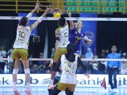 Proliga 2026 : Gresik Phonska Plus Kuasai GOR Sabilulungan Soreang Bandung, Jakarta Electric PLN