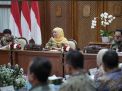 Pemprov Jawa Timur Gelar Rapat Finalisasi LKPJ Gubernur Akhir Tahun Anggaran 2025