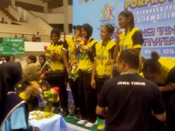 Bupati Yani Guyur Bonus Fantastis Rp 9,3 Miliar untuk Pahlawan Olahraga Porprov IX