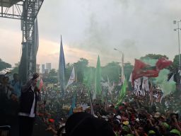 Buruh Soroti UU Cipta Kerja di May Day 2026, Gubernur Janjikan Kesejahteraan