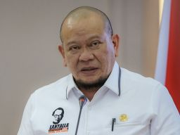 LaNyalla Apresiasi Atlet Jatim, Rahmat Erwin Raih Emas dan Pecahkan Rekor Dunia