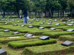Lahan Makam Kian Terbatas, Pemkot Surabaya Siapkan TPU 50 Hektare