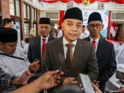 Tes Narkoba Menjadi hal wajib bagi Peserta Cak dan Ning Surabaya,  Eri Cahyadi Menegaskan