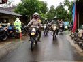 Kapolda Jatim Dan Pangdam Tinjau Lokasi Longsor Dengan Motor Trail