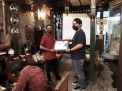 Nobar DEBAT PUBLIK Cawali Kota Surabaya Oleh KARSA Bersama Erj1