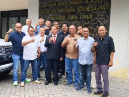 Sambangi Markas PWI Jatim, Ini Yang Dibahas Pj Bupati Jombang