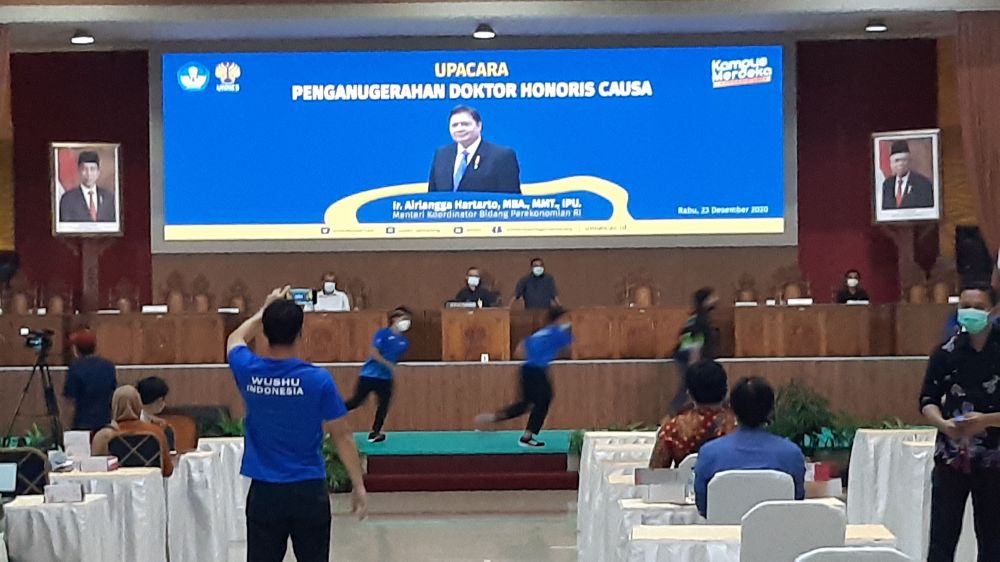 Geladi resik dalam rangka penganugerahan gelar DR.HC pada Airlangga Hartarto. (Foto: dok.HNN)