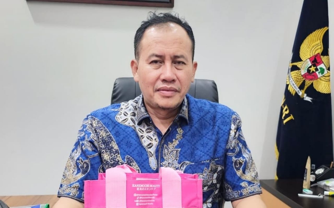 M. Mufti Mubarok (3M).