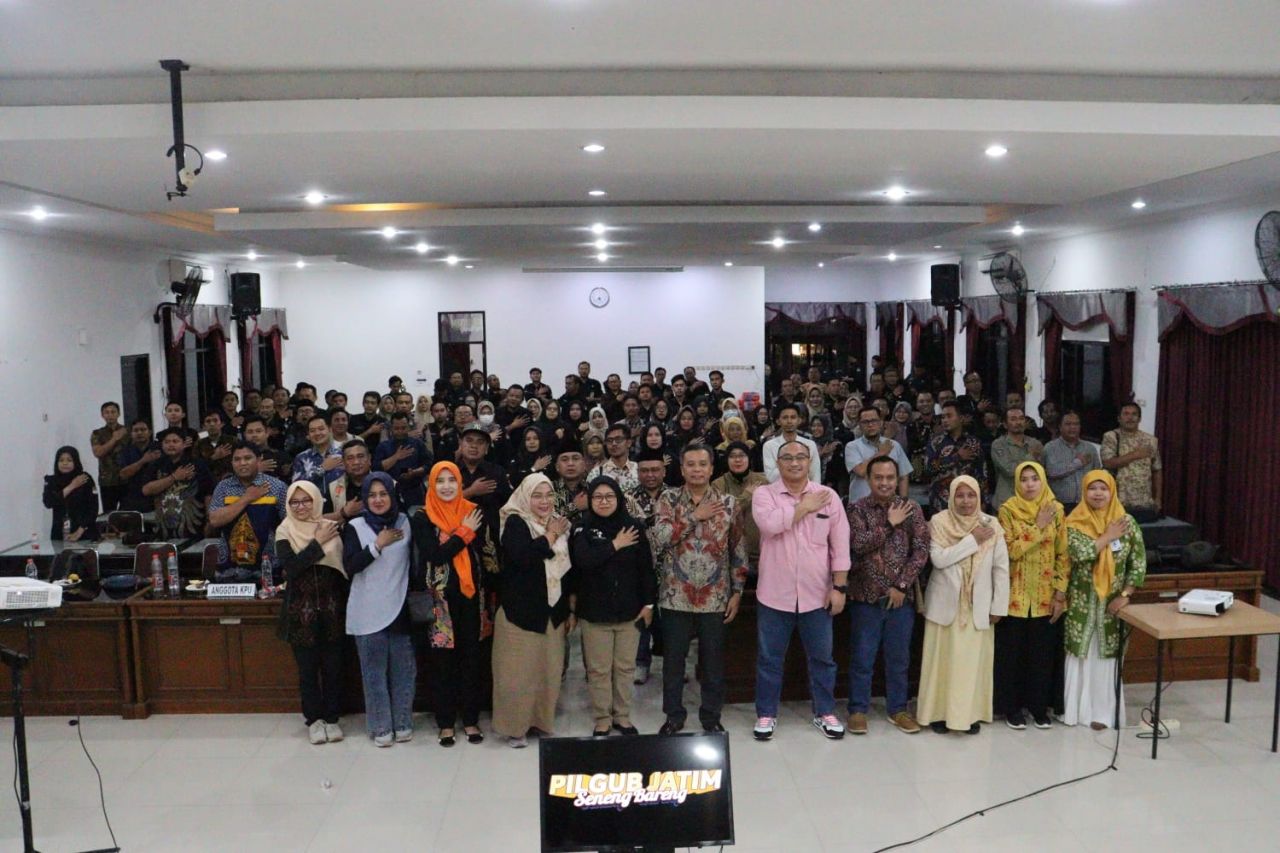 16 Juta Pemilih di Jatim Sudah Tercoklit