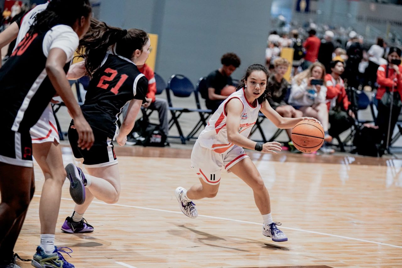 Tim putri DBL All Star saat berlatih dan bertanding di Chicago AS