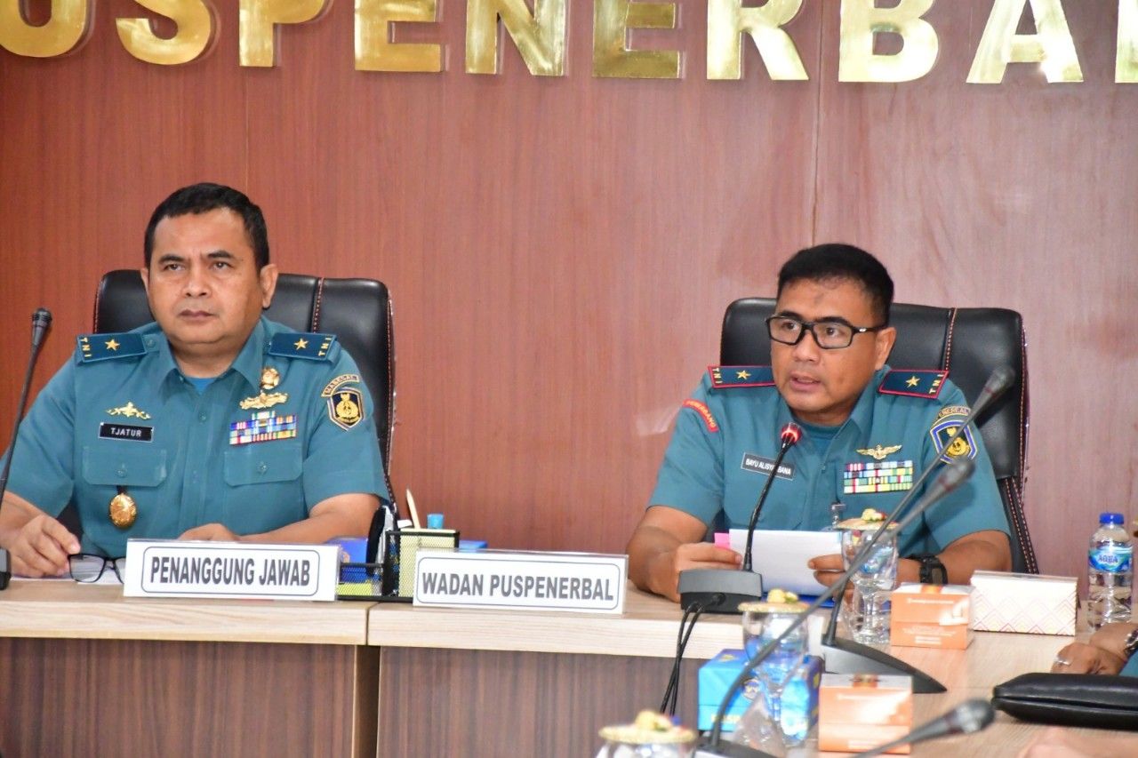 Wairjenal Pimpin Taklimat Awal Reviu Laporan Keuangan UO TNI AL Semester II TA 2024 di Puspenerbal