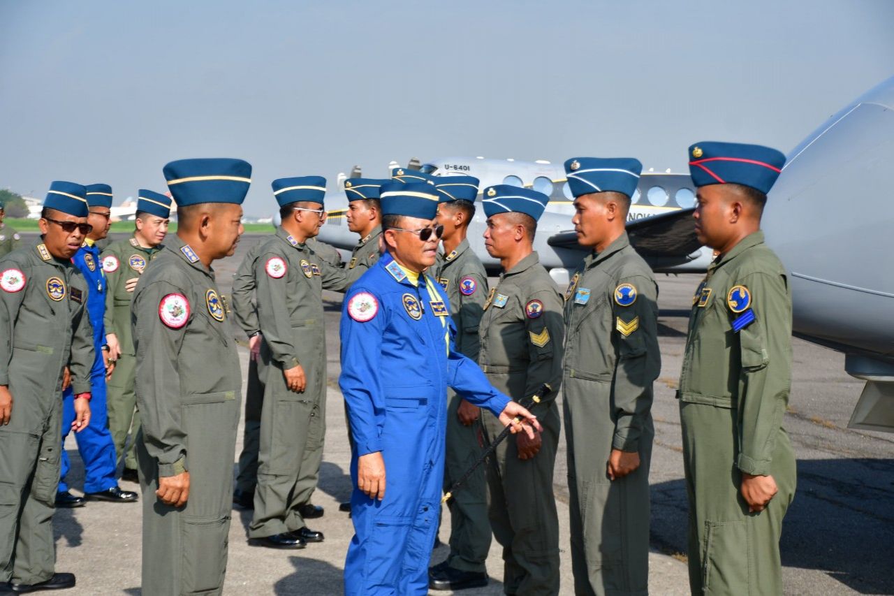 Komandan Puspenerbal Lepas Peserta dan Crew Subsatgas Udara MNEK 2025