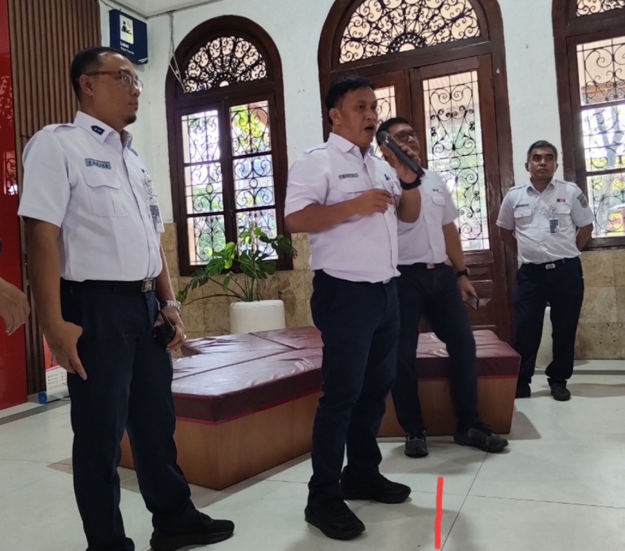 Optimalkan Layanan, KAI Commuter Wilayah 8 Surabaya Lakukan Penyesuaian Perjalanan Commuter Line Mulai 1 Juli 2025