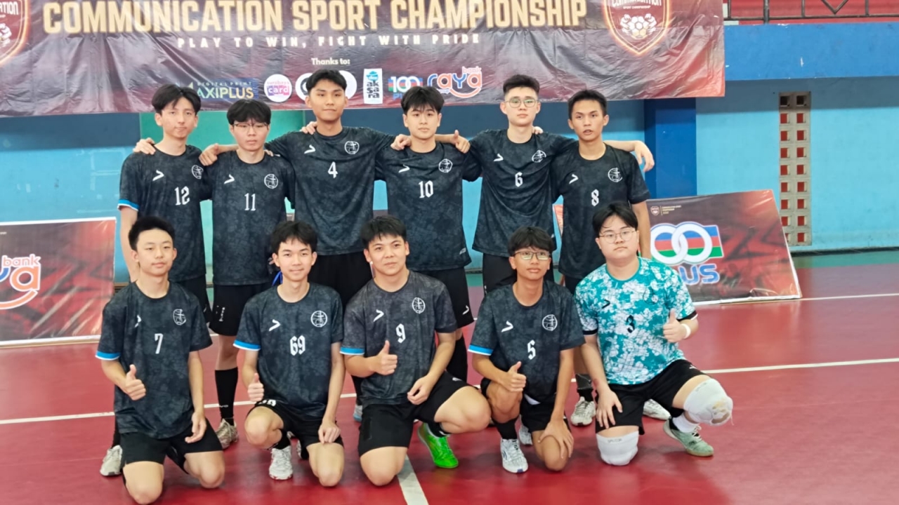 Himpunan Mahasiswa Ilmu Komunikasi Unesa Gelar Kompetisi Futsal