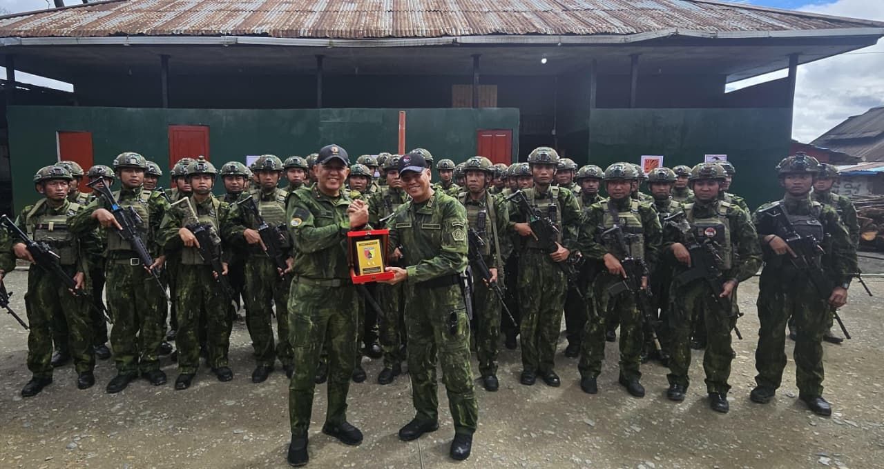 Lima Prajurit Dapat Penghargaan Pangdam V Brawijaya