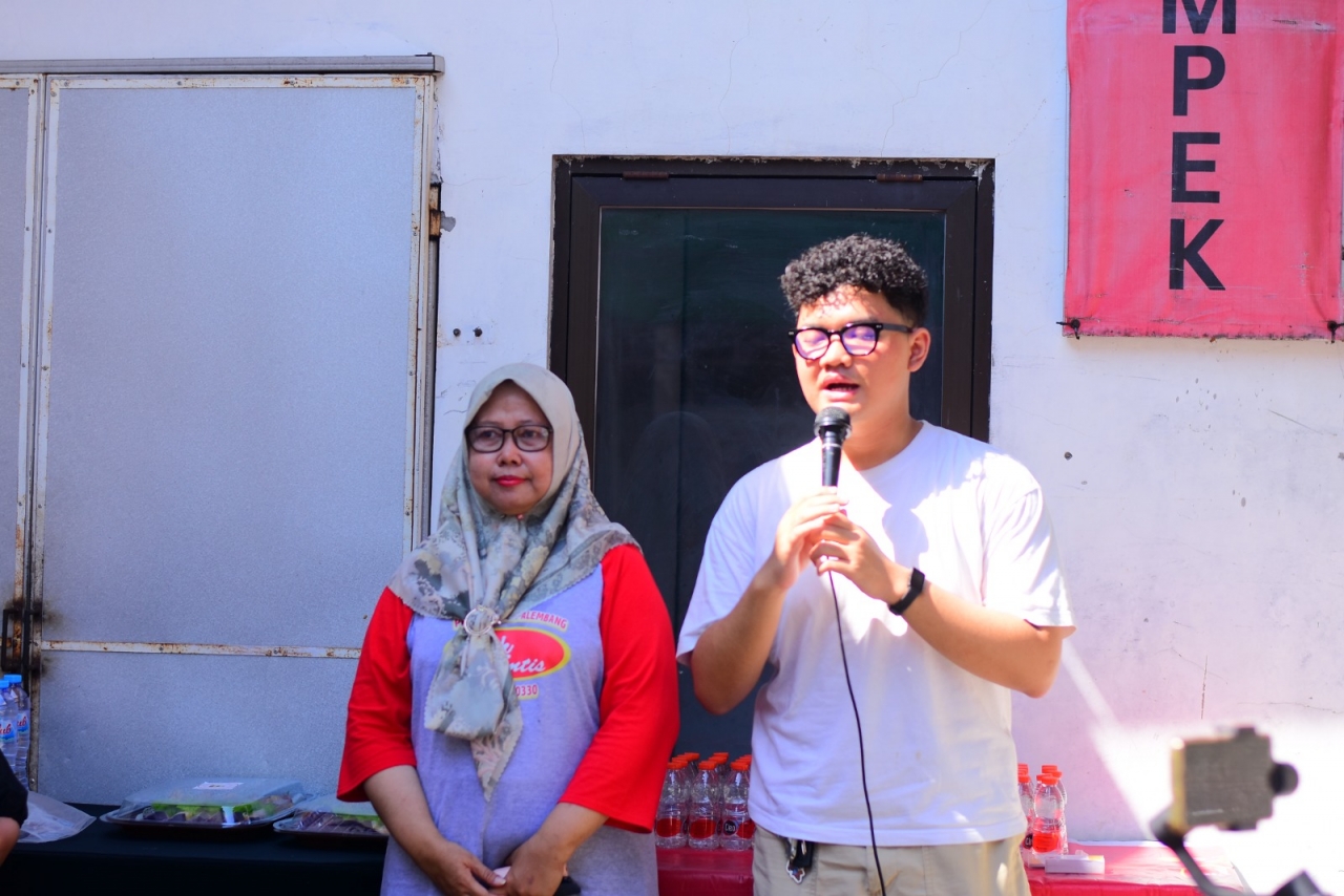 PLN Banjarbaru Gandeng Magfood Kunjungi UMKM Pempek Tjek Entis, Tawarkan Paket Kemitraan 12-15 Juta