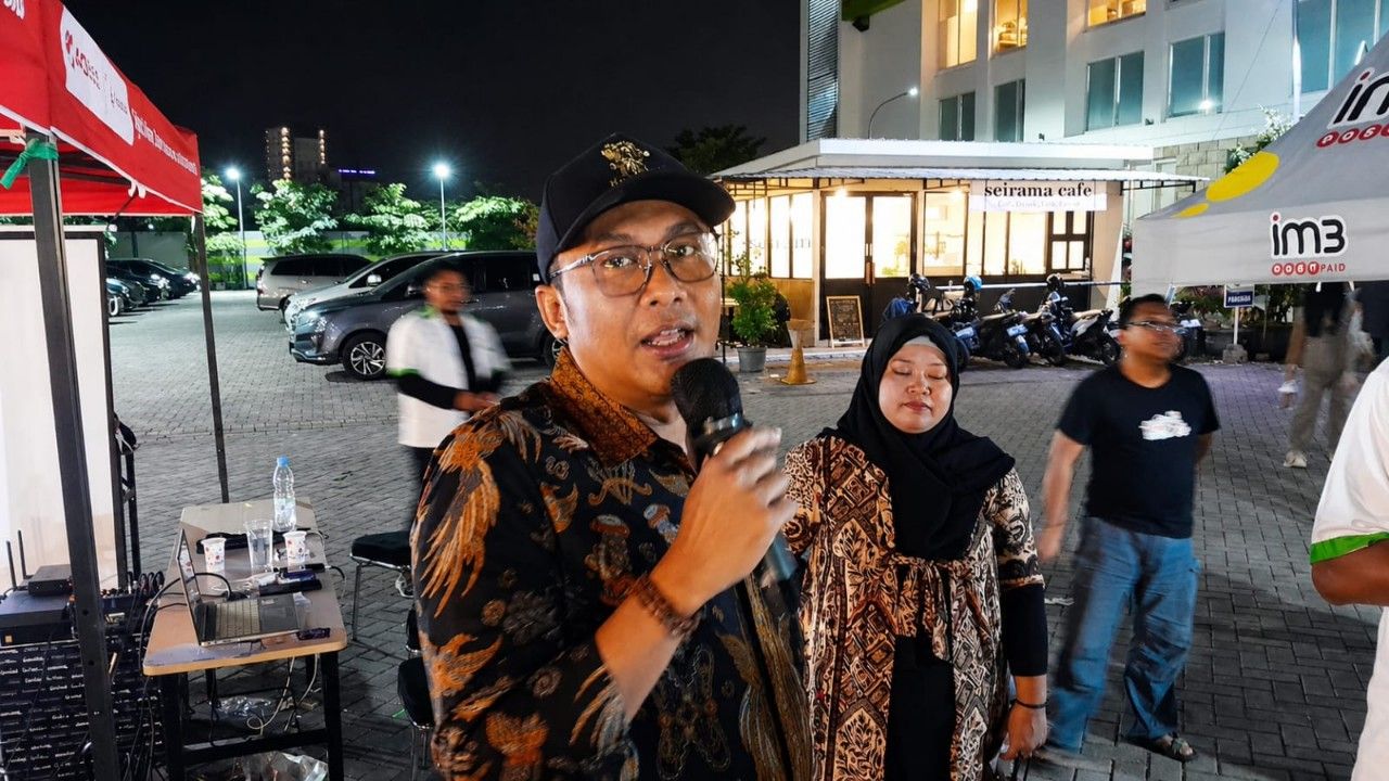 Di Tengah Surabaya Vaganza, Ketua Komisi B Utamakan Hadiri Acara AWS