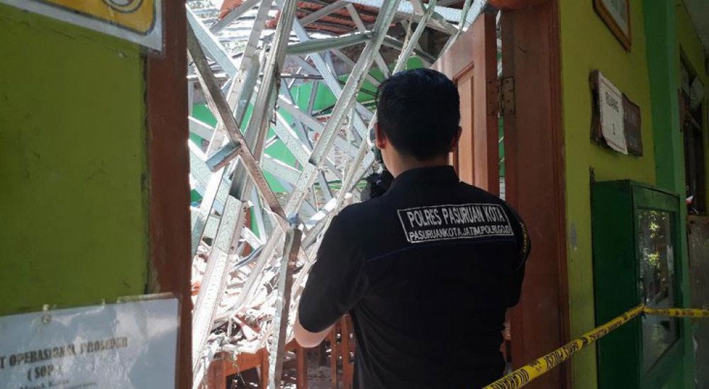 Polisi Temukan Berbagai Kejanggalan Pada Proyek Pembangunan SD Gentong