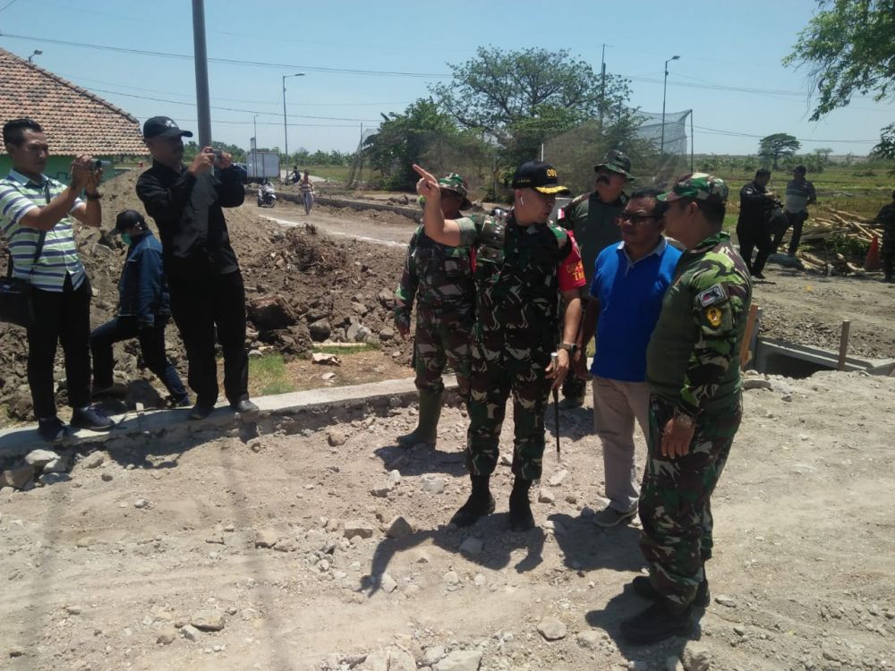Dandim Tinjau lokasi TMMD di Kecamatan Jabon