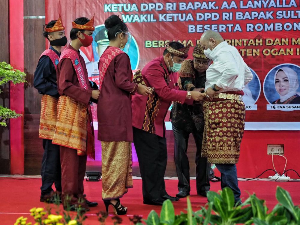 Ketua DPD RI LaNyalla dapat gelar Tetue Bebuyutan Rambang Kuang Sumsel