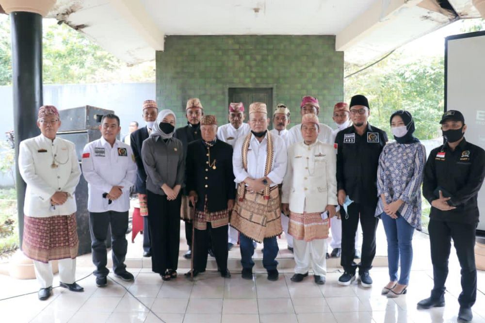 Ketua DPD RI: Pemberian Gelar Adat Merupakan Sebuah Kehormatan