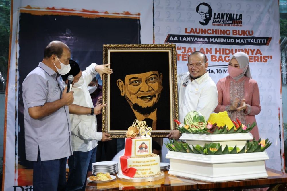 Ketua DPD RI Launching Buku, Berharap Jadi Motivasi Anak Bangsa 