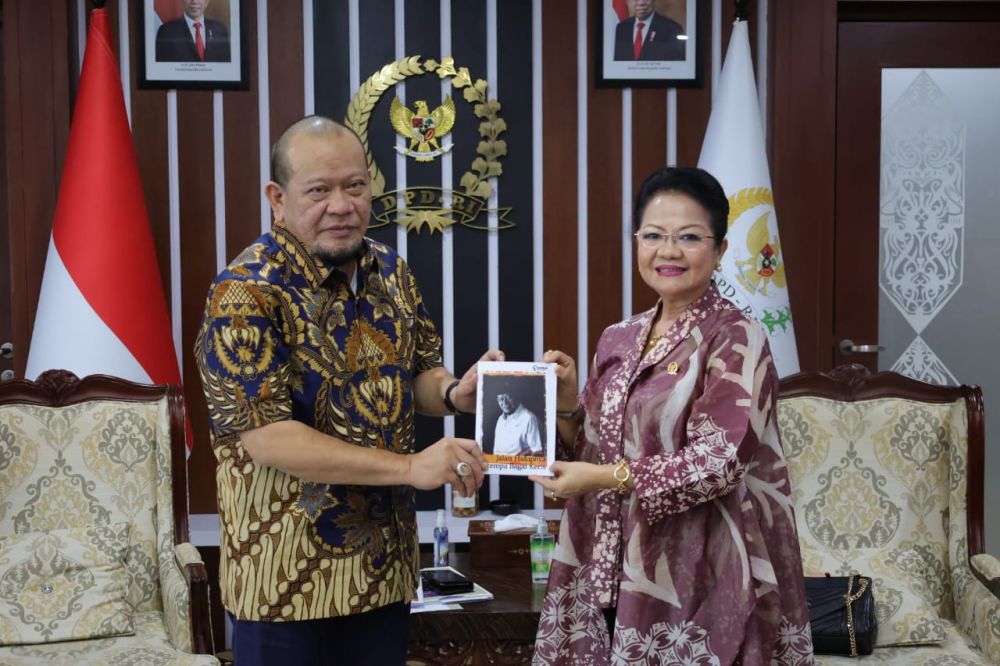 Ketua DPD RI AA menerima audiensi Ikatan Wanita Sulawesi Selatan (IWSS), Selasa (11/5/2021)