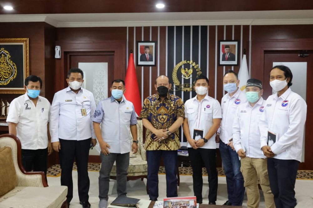 Ketua DPD RI Hal saat menerima audiensi Pengurus DPP Pemuda Perindo di ruang kerjanya, Komplek Parlemen Senayan, Selasa (11/5/2021)