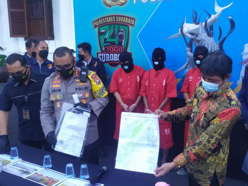 Satreskrim Polrestabes Surabaya Tangkap Sindikat Mafia Tanah