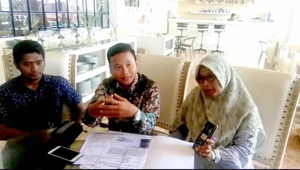 Kuasa Hukum M. Ismail Marzuki Datangi Reskrim Polres Tanjung Perak