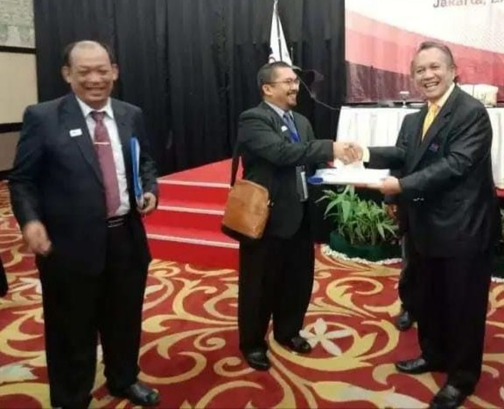 Marlon Brando : Ketum Media Online Indonesia (MOI) Panik