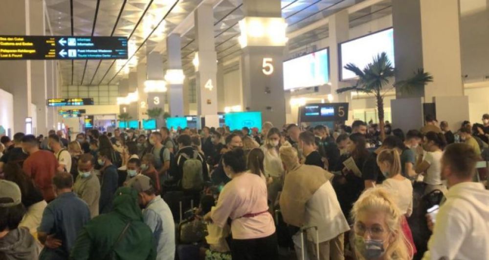 LaNyalla Minta Otoritas Bandara Soetta Tegas Terapkan Prokes