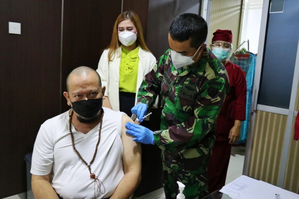 Giliran LaNyalla dan Nono Sampono Terima Vaksin Sinovac
