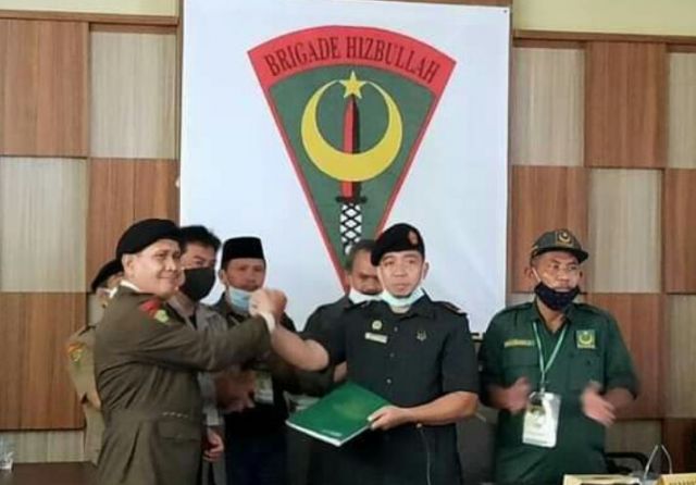 Ade Umar Terpilih Jadi Komandan Pusat Brigade Hizbullah Bulan Bintang