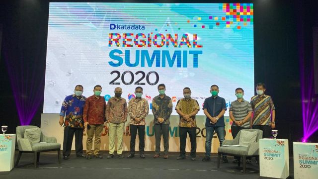 DR Ilham Azikin Bupati Bantaeng Jadi Pembicara Katadata Regional 2020