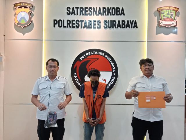 Edarkan Sabu Residivis Diringkus Satresnarkoba Polrestabes Surabaya